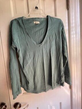 Madewell, V-neck